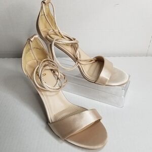 Lulus Ankle Strappy Sz 8 Lace Up Satin Pearl Open Toe Formal Party 3" Heels Date